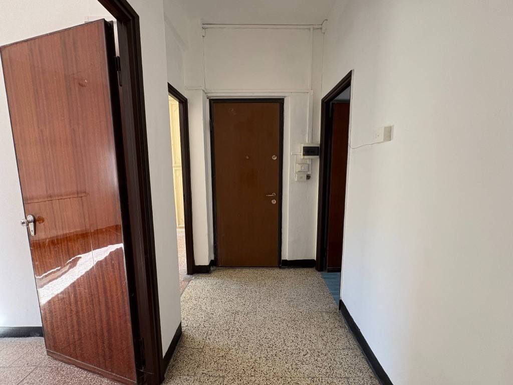 Appartamento a Genova in Via Origoni - Foto 3