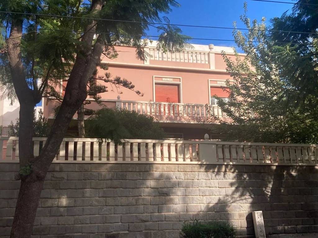 Villa a Cagliari in Via Milano - Foto 3