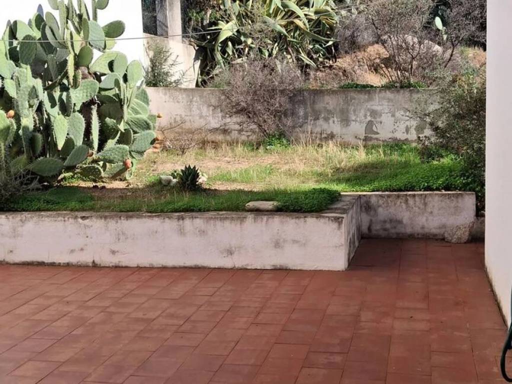 Villa a Quartu sant'elena in Strada Comunale Is Meris - Foto 3