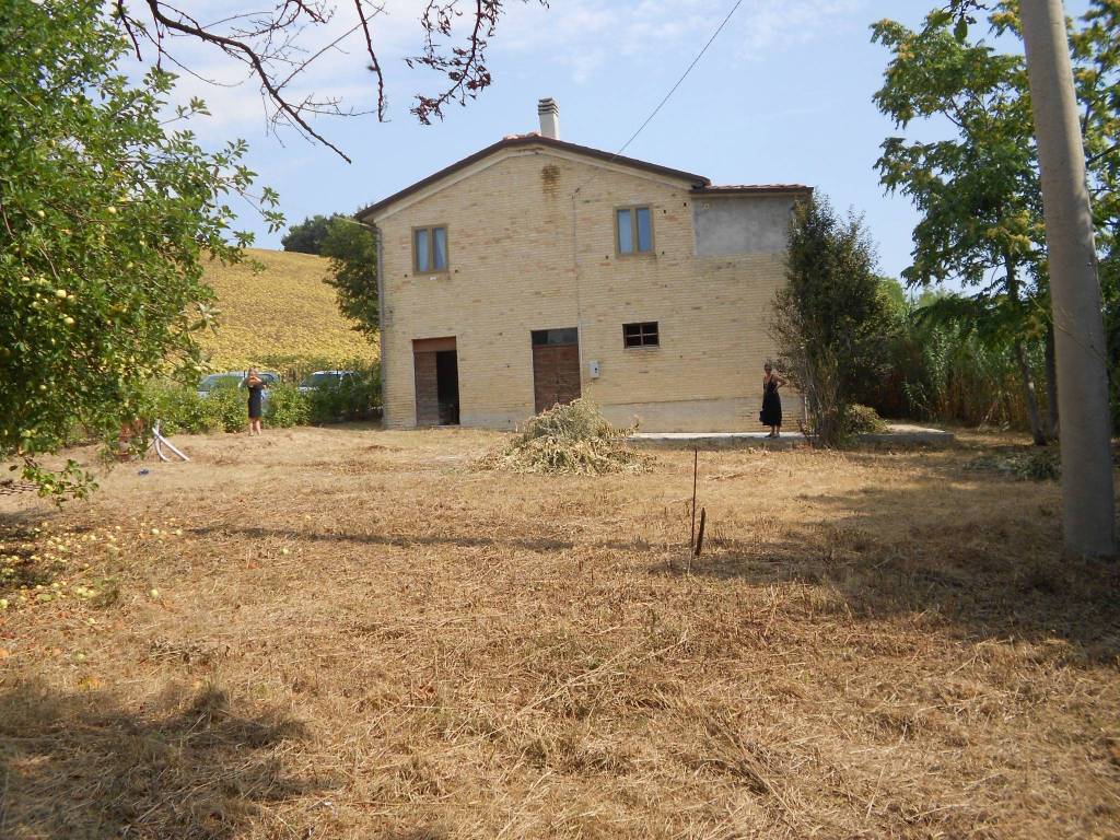 Rustico / casale a Montegranaro in Contrada Santa Leandra - Foto 2