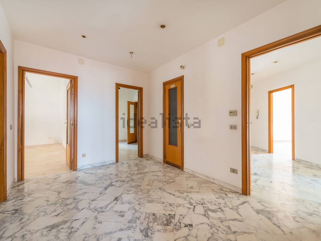 Appartamento a Foggia in Corso Benedetto Cairoli - Foto 4