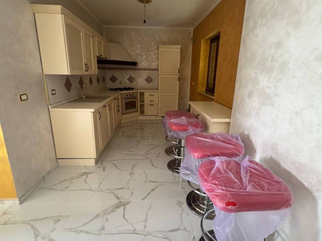 Villa a Avezzano in Via Elia Micangeli - Foto 3