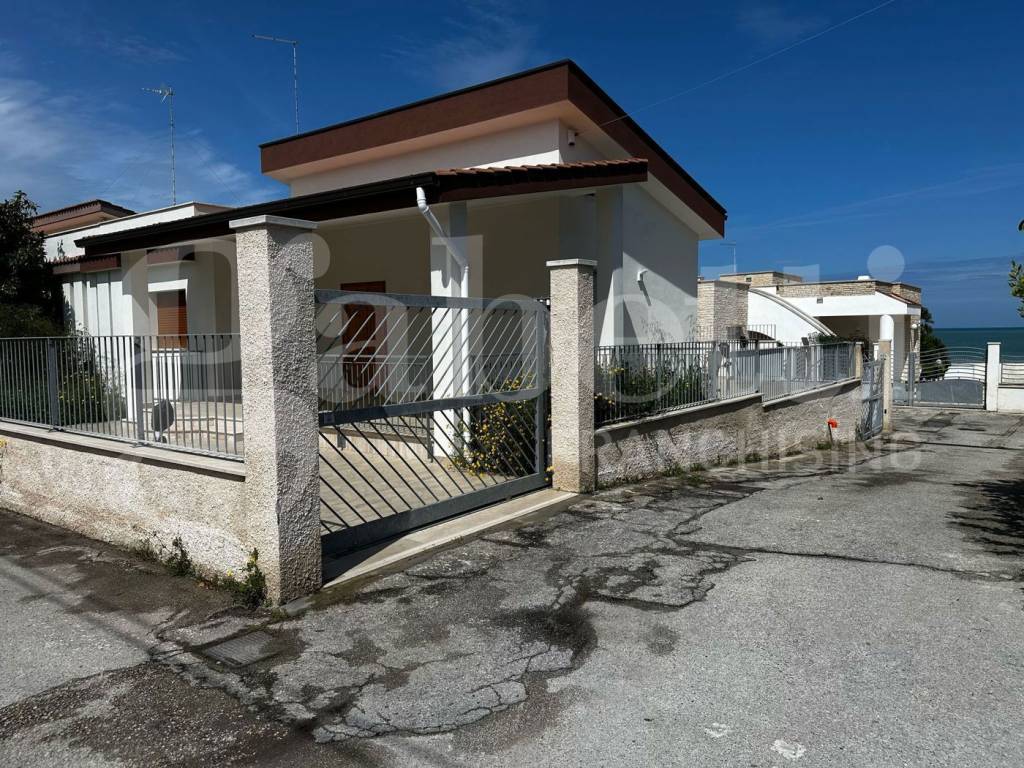 Villa a Bisceglie in Viale Ponte Lama - Foto 4