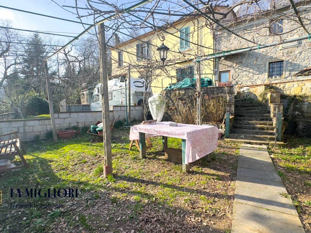 Casa indipendente a Pistoia in Via di Pallareccio, 11 - Foto 4