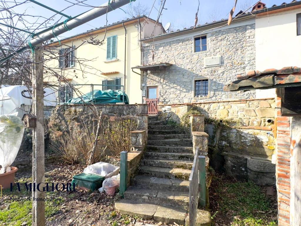 Casa indipendente a Pistoia in Via di Pallareccio, 11 - Foto 5