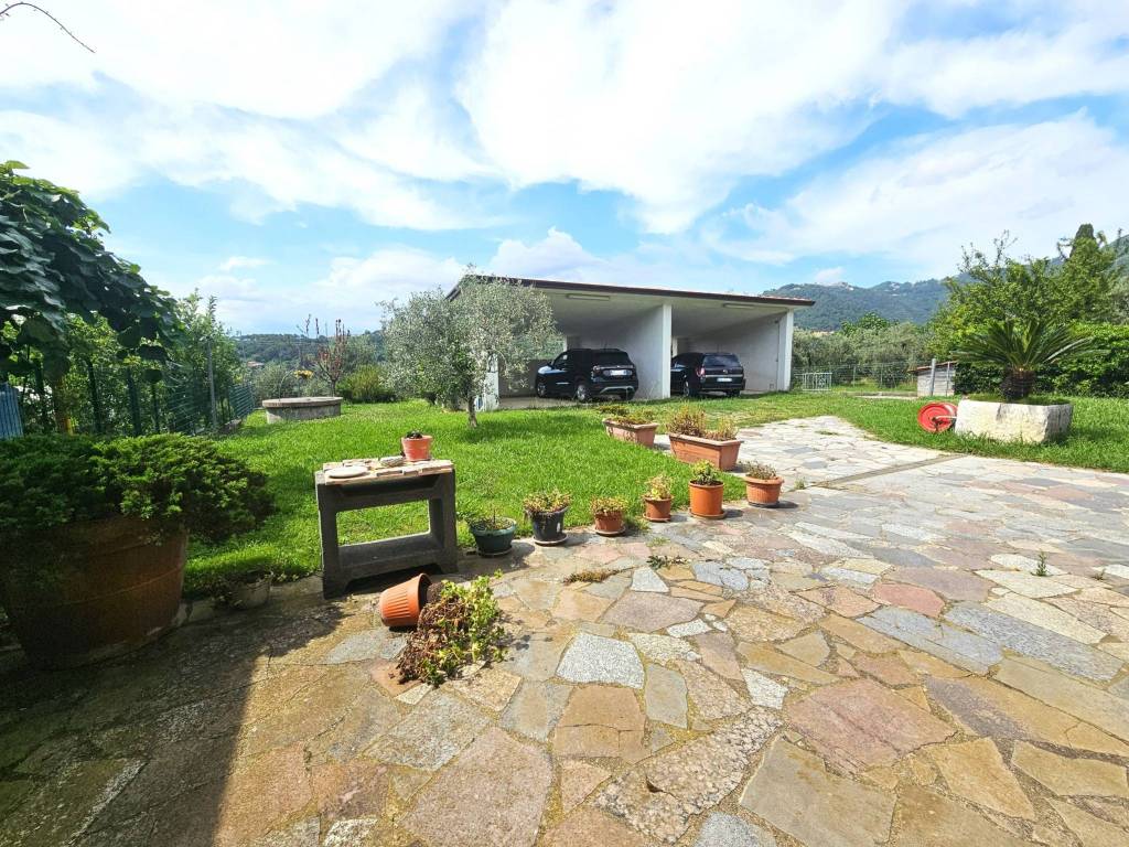 Villa a Castelnuovo magra in Via Caprignano - Foto 3