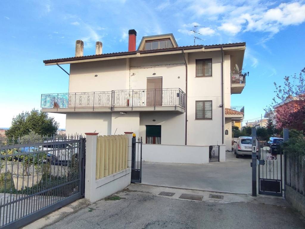 Villa a Silvi in Via Appennino, 8 - Foto 2