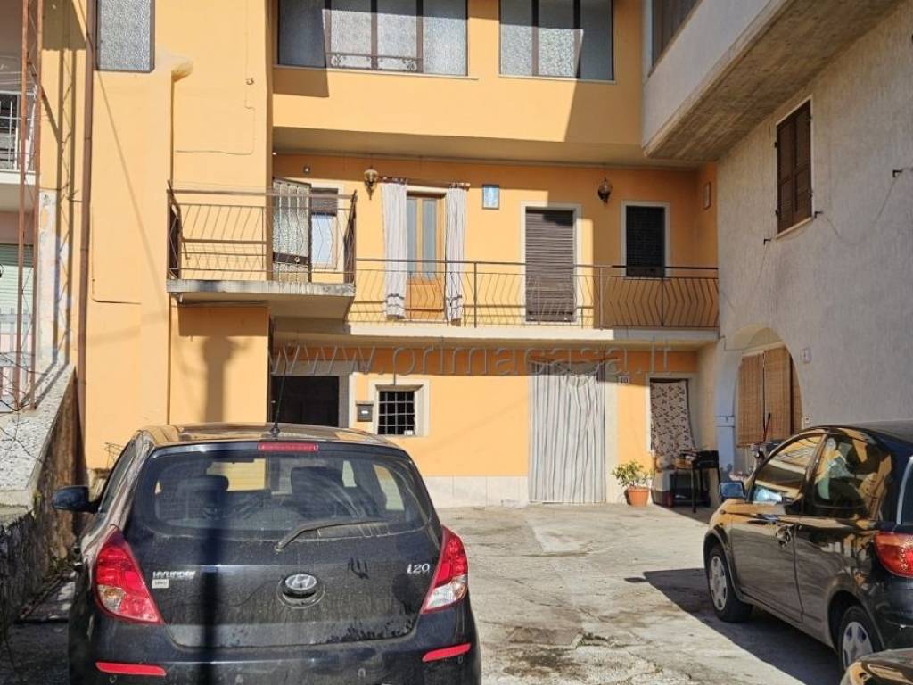 Casa indipendente a Serle in VIA RONCO, 12 - Foto 2