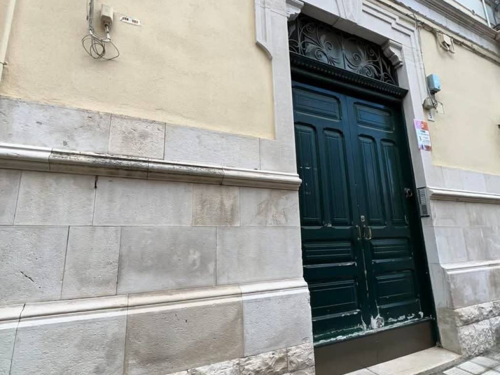 Appartamento a Giovinazzo in Via Luigi Settembrini - Foto 2