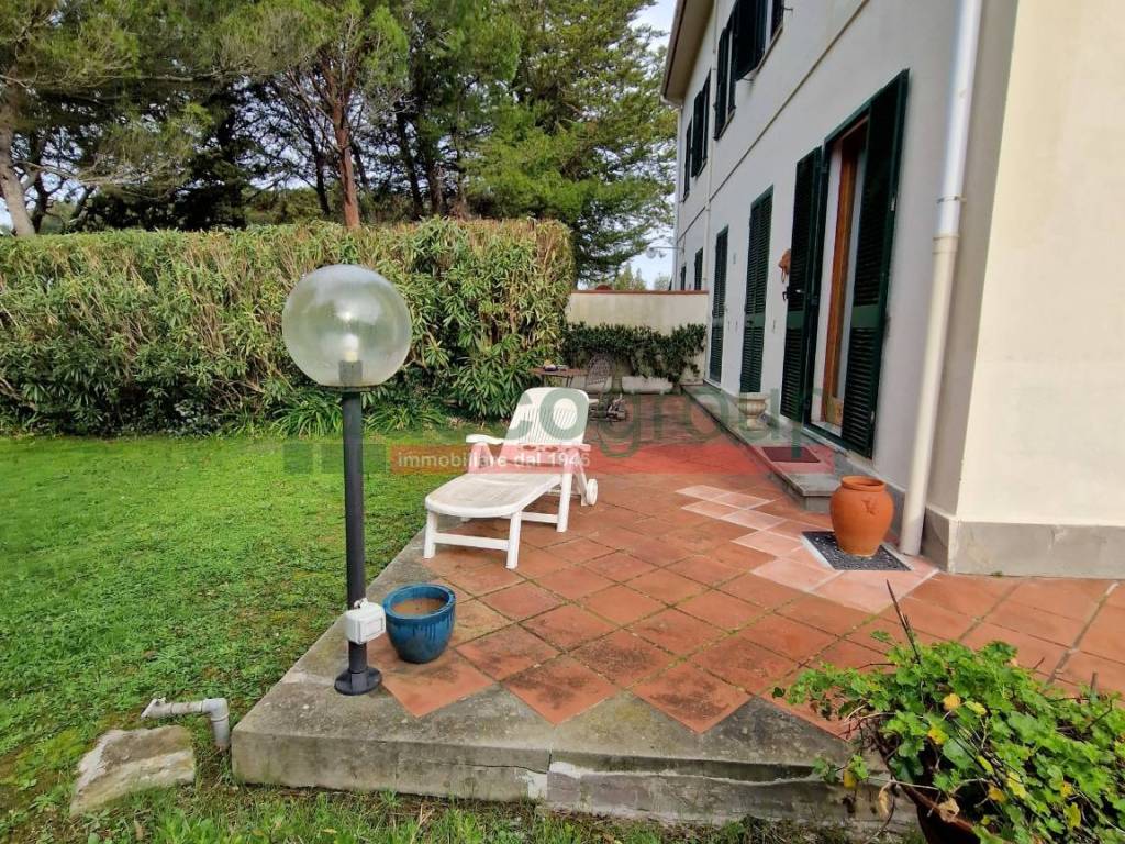 Villa a Livorno in Via della Padula, 293 - Foto 2
