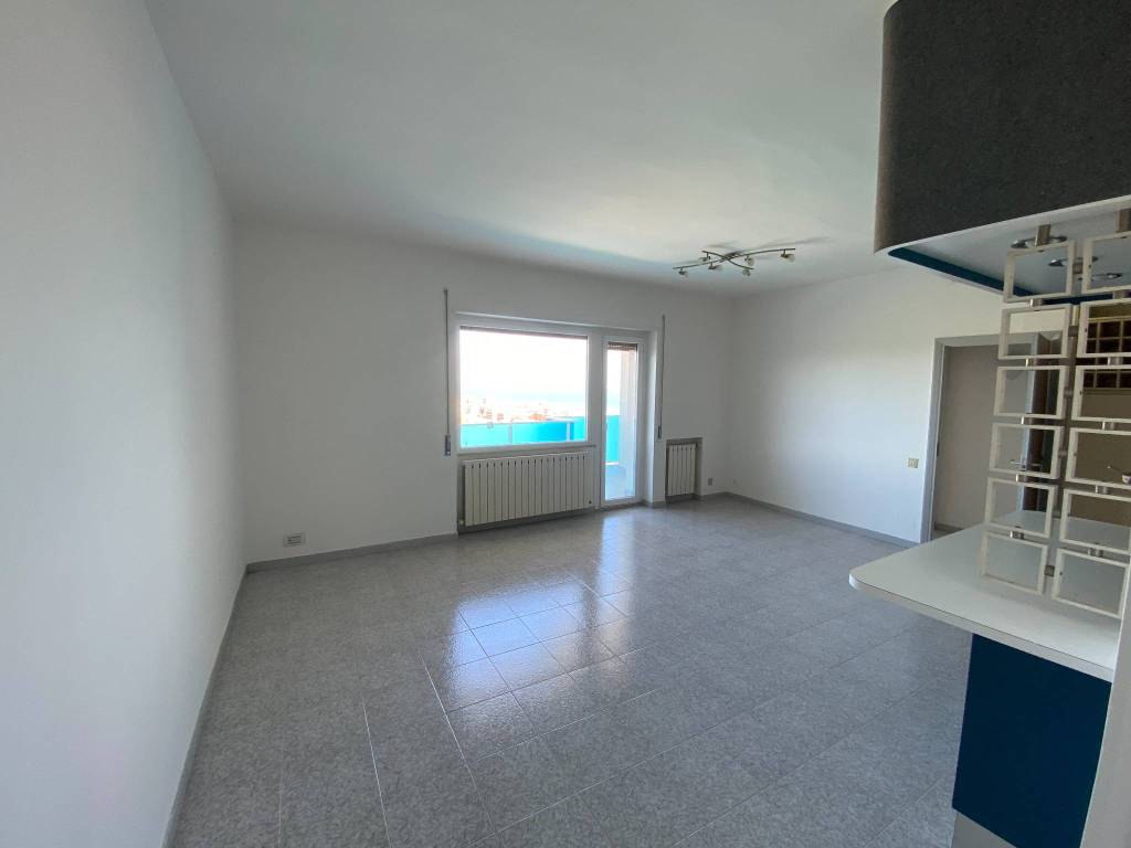 Appartamento a Porto recanati in Via Salvo D'Acquisto, 6 - Foto 2