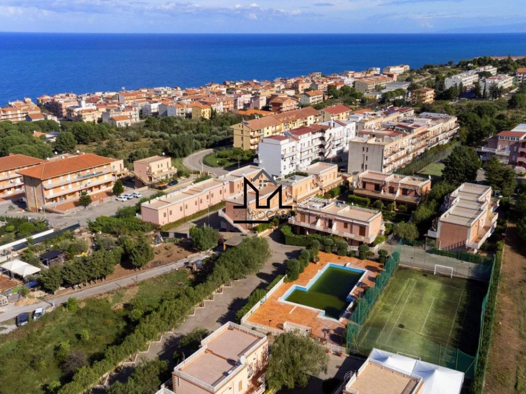 Villetta a schiera a Pollina in Viale Madonie, 91 - Foto 2
