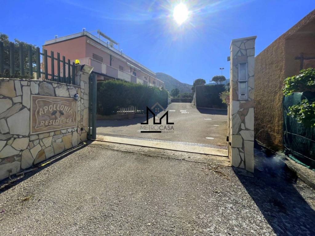 Villetta a schiera a Pollina in Viale Madonie, 91 - Foto 4