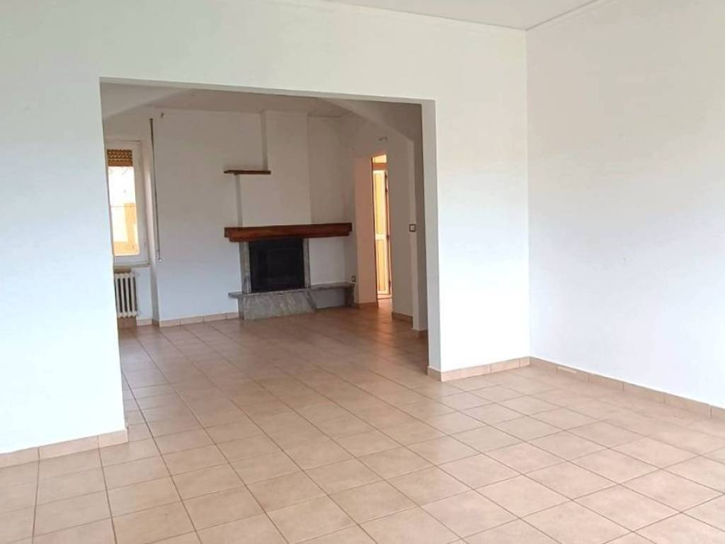 Casa indipendente a Teramo in Frazione Rocciano - Foto 2