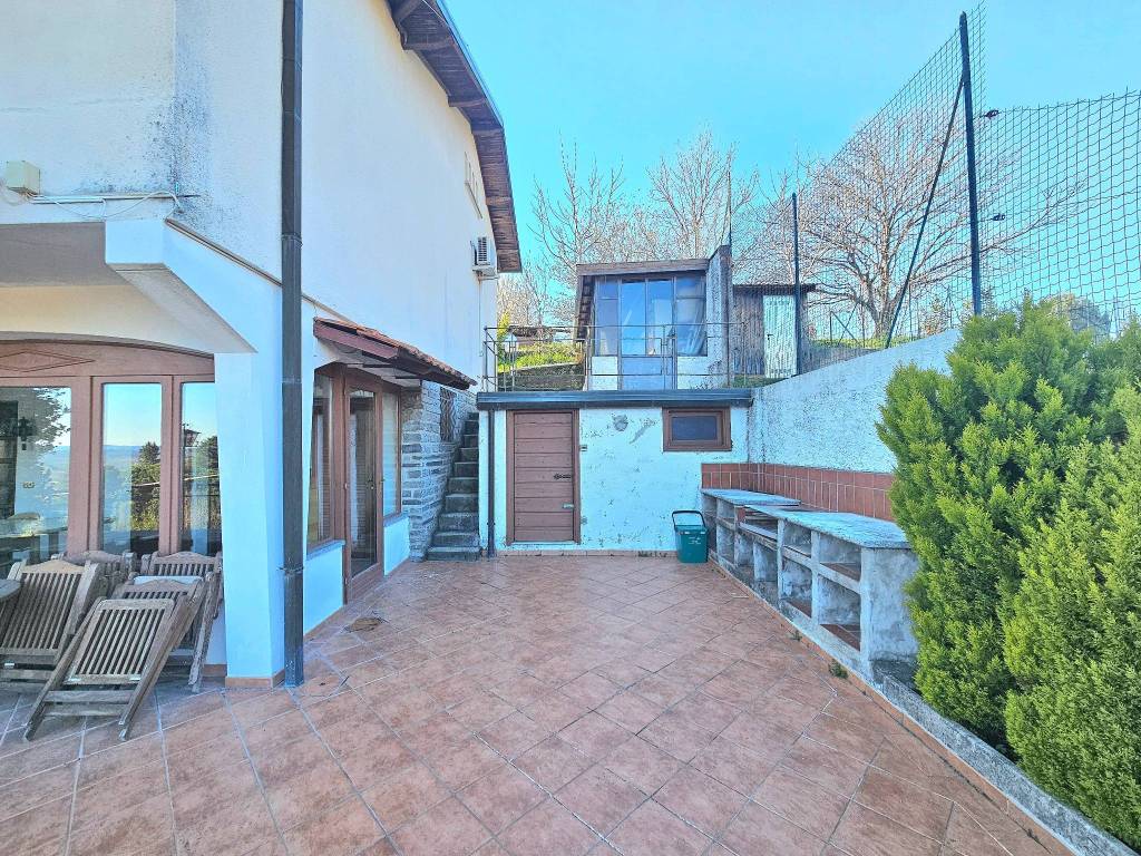 Villa a Laveno-mombello in Via Ronchetto, 10 - Foto 3
