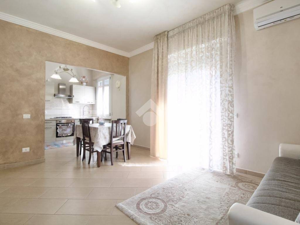 Appartamento a Reggio emilia in Via Cefalonia - Foto 2