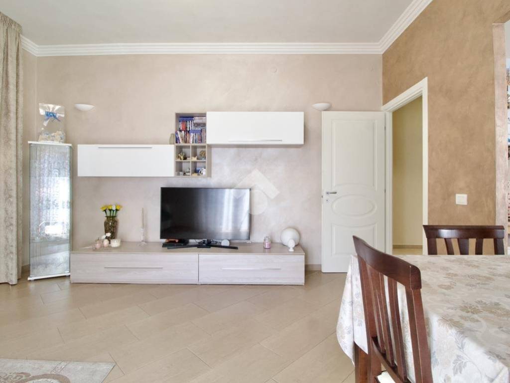 Appartamento a Reggio emilia in Via Cefalonia - Foto 4