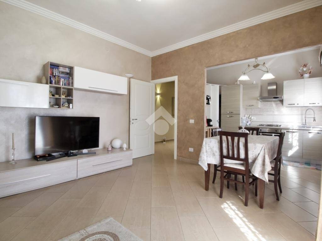 Appartamento a Reggio emilia in Via Cefalonia - Foto 5