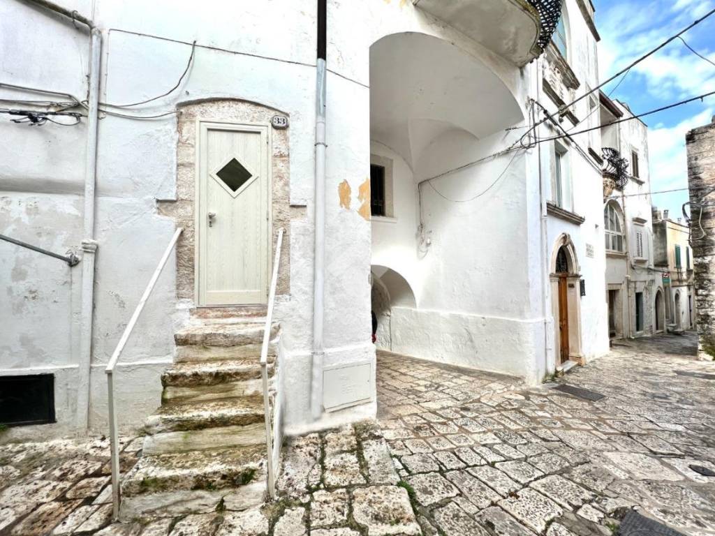 Casa indipendente a Ceglie messapica in Via Forno del Duca, 33 - Foto 2