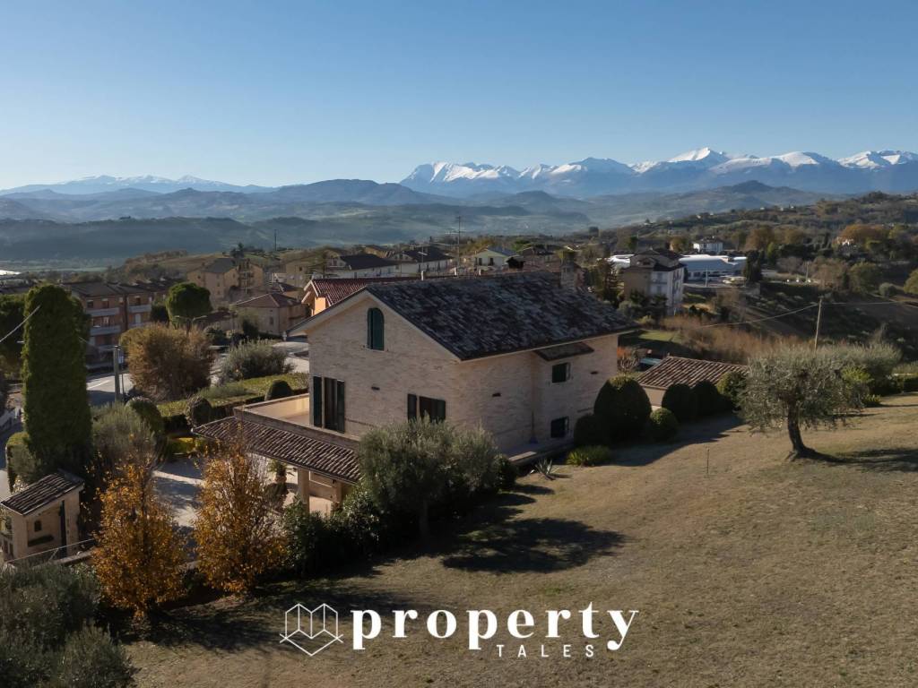 Villa a Montegiorgio in gioacchino rossini - Foto 3
