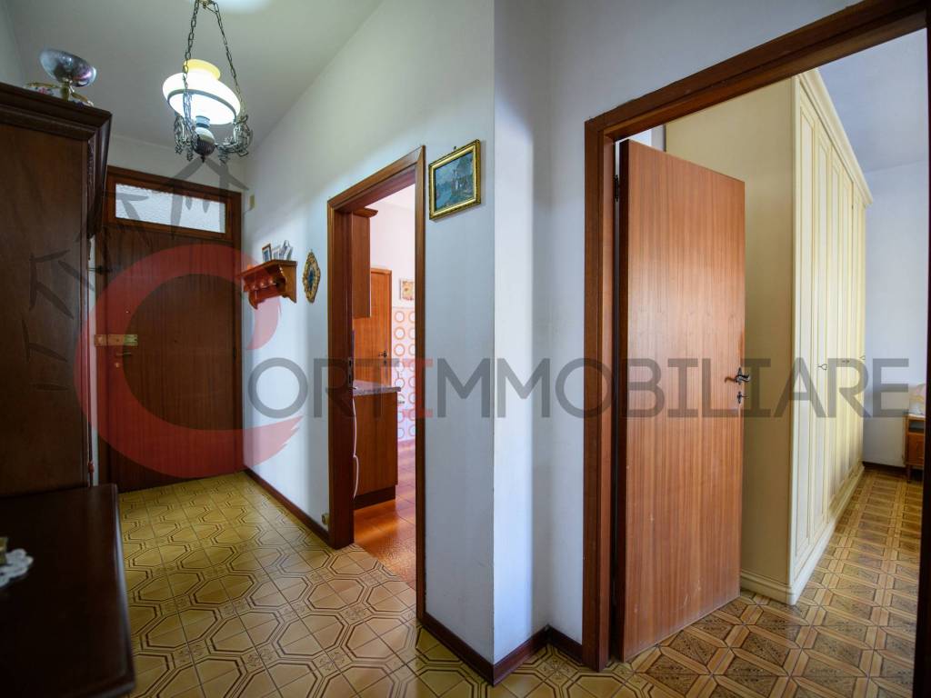 Appartamento a Follonica in Via Berlino, 4 - Foto 2