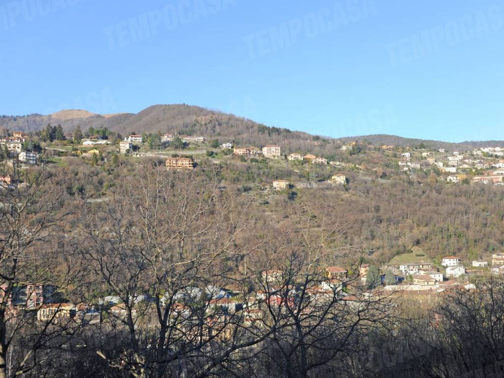 Appartamento a Lipomo in Via Camponuovo 106//7 - Foto 4
