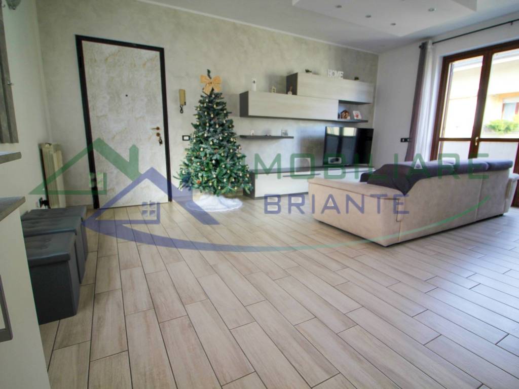 Appartamento a Gallarate in Via Antonio Canova - Foto 3