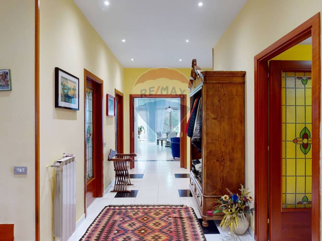 Villa a Caserta in via Ferrarecce, 138 - Foto 4