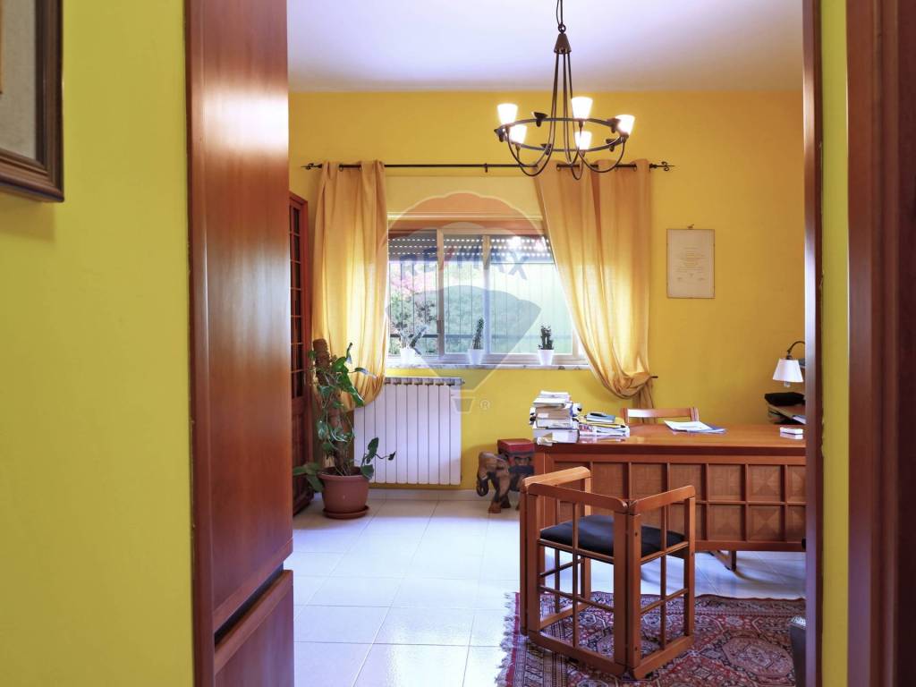 Villa a Caserta in via Ferrarecce, 138 - Foto 5