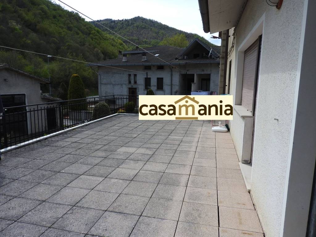 Villa a Frontone in Via Roma, 117 - Foto 3