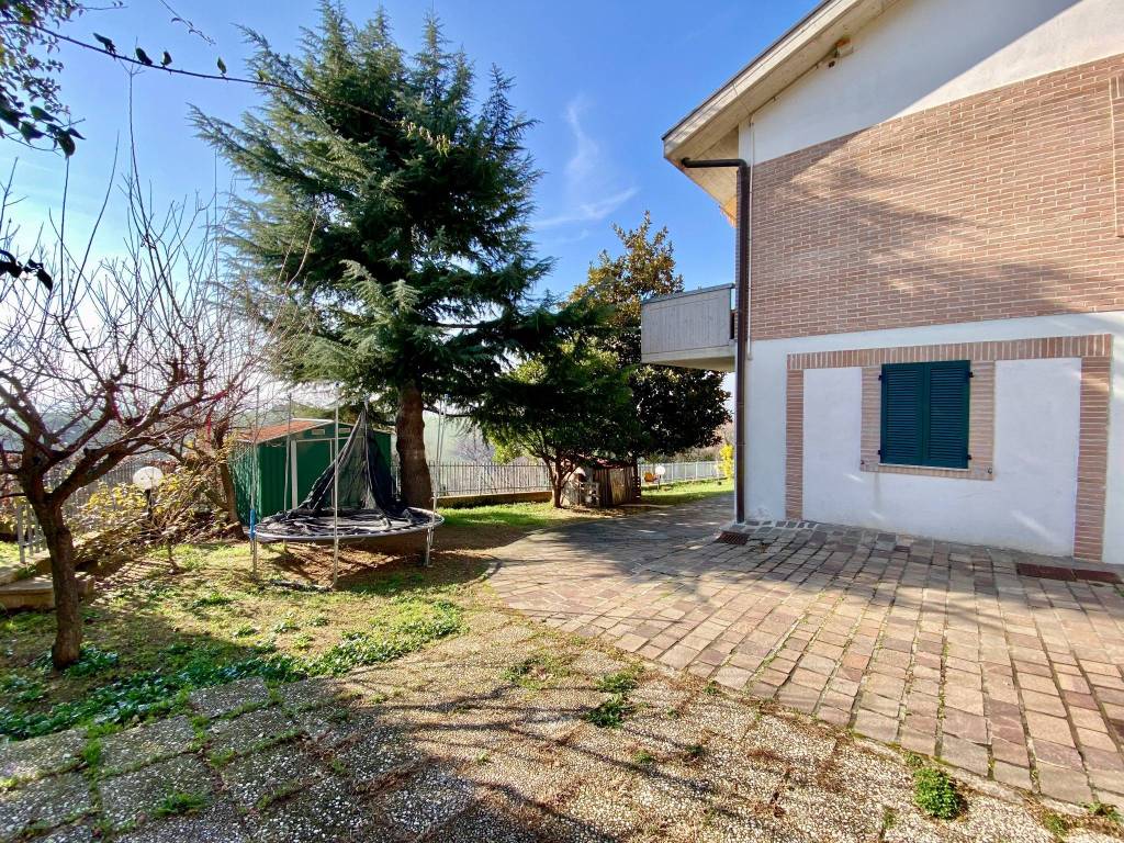 Villa a Recanati in Via Marcello Simonacci, 6 - Foto 4