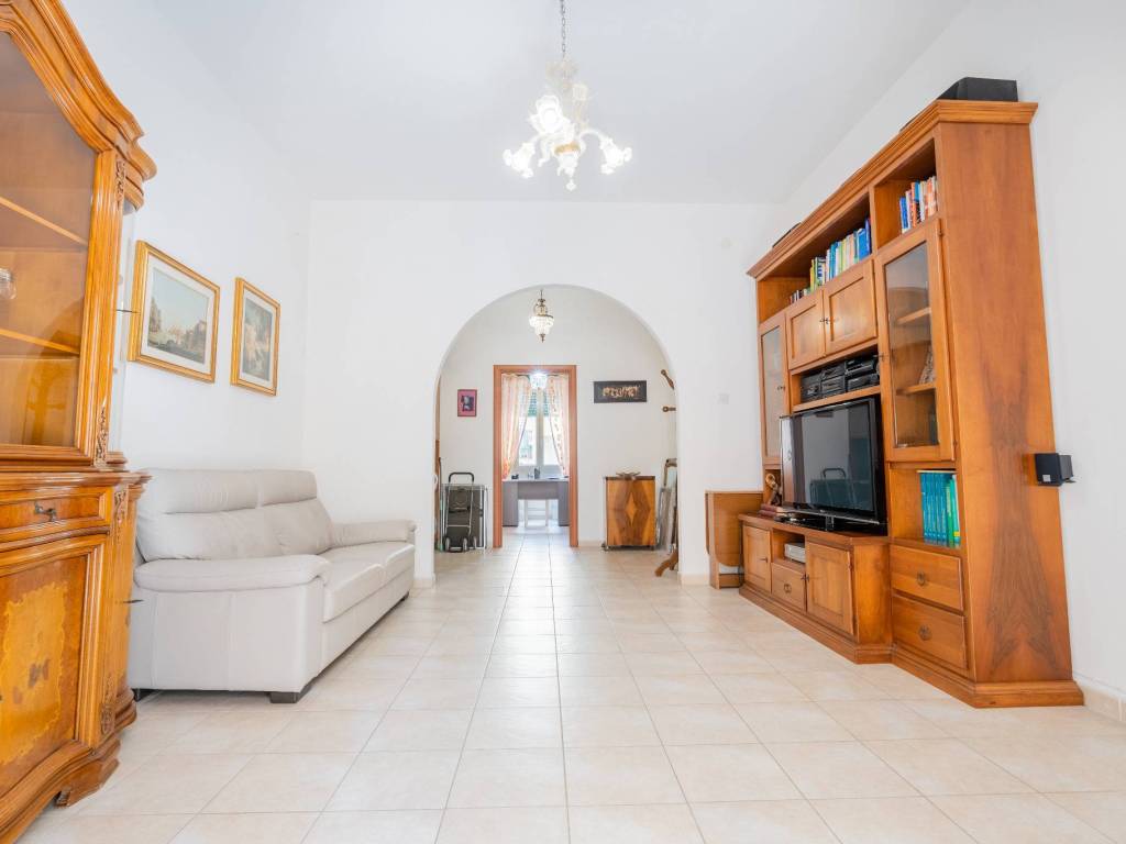 Appartamento a Cagliari in Via Vincenzo Monti, 62 - Foto 4