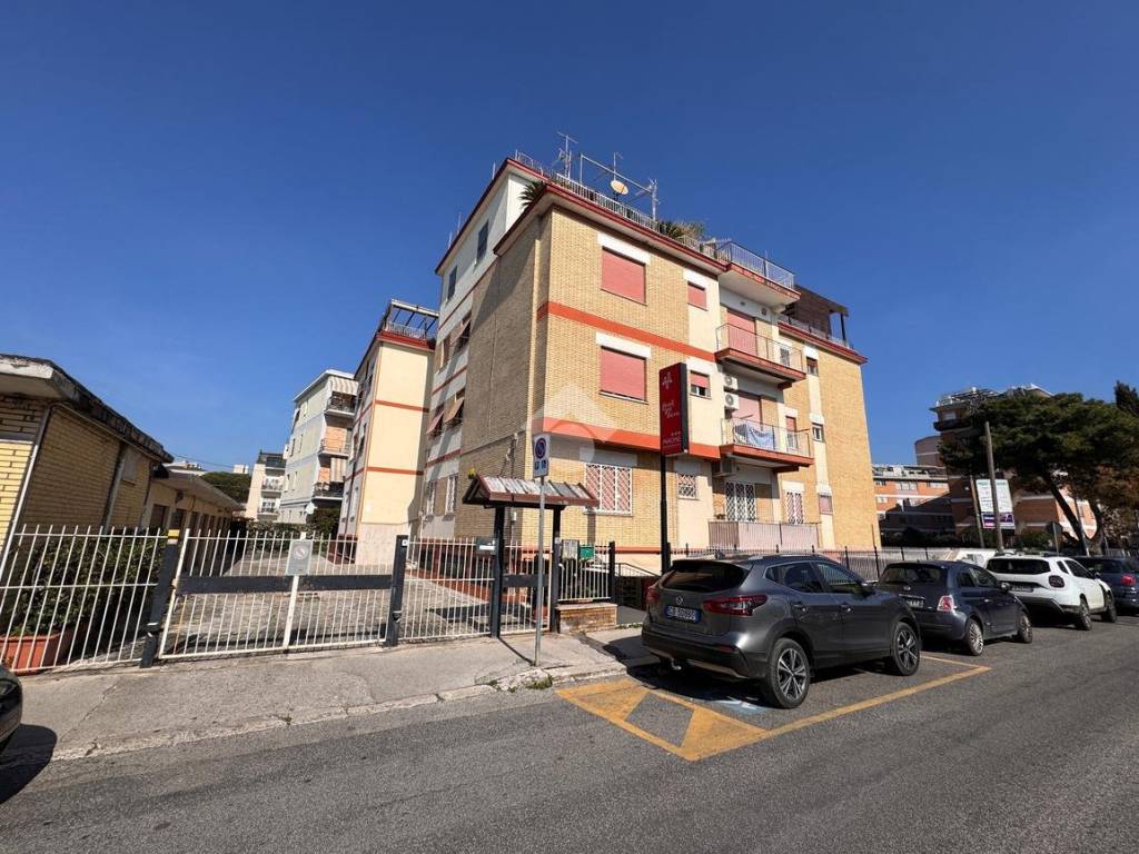 Attico / mansarda a Latina in Via Tiziano Vecellio, 13 - Foto 2