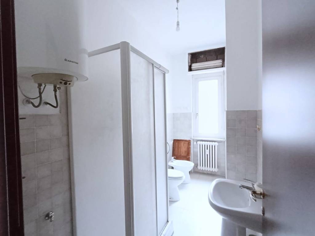 Appartamento a Asti in Via Secondo Arò - Foto 5