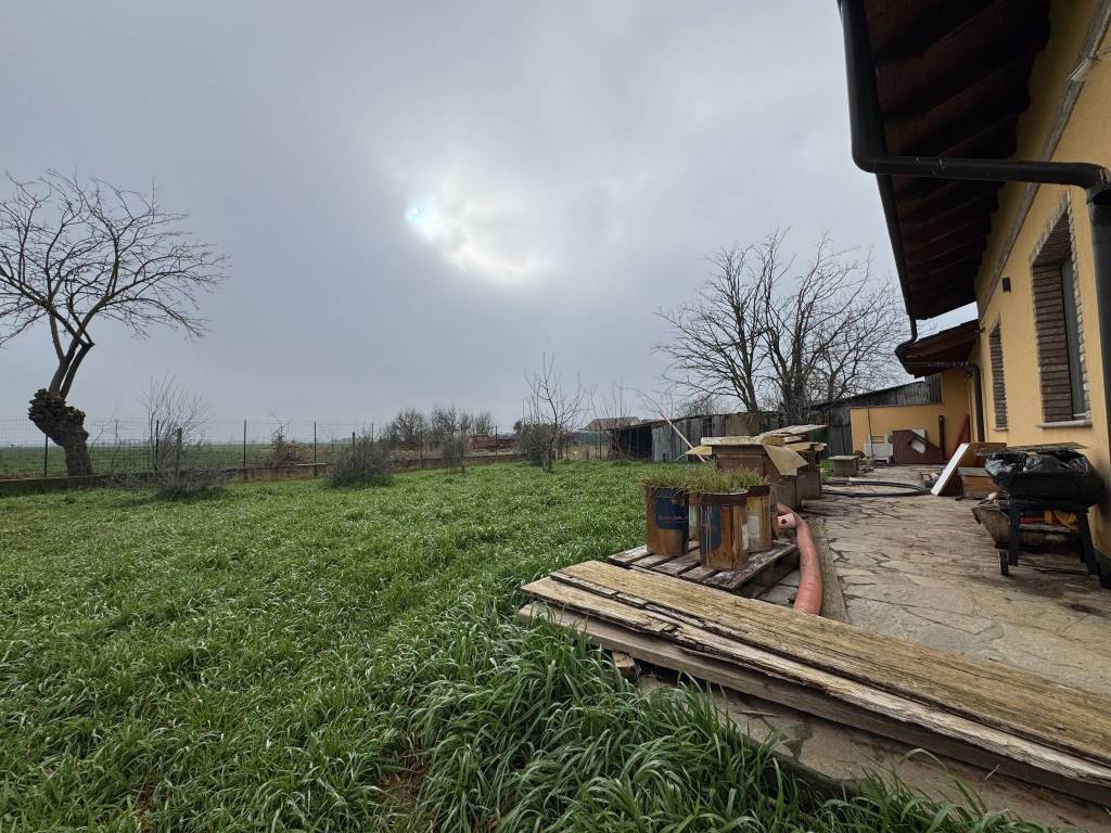Villa a Alessandria in Via Piacenza, 75 - Foto 5