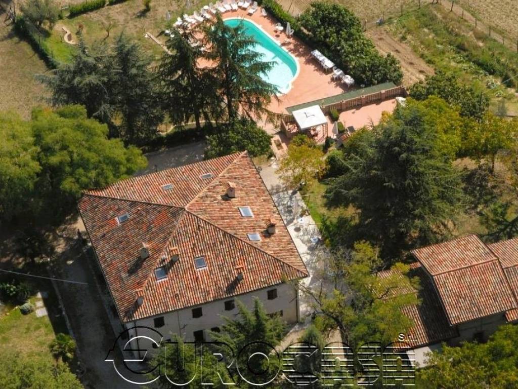 Rustico / casale a Città di castello in Corso Vittorio Emanuele - Foto 2