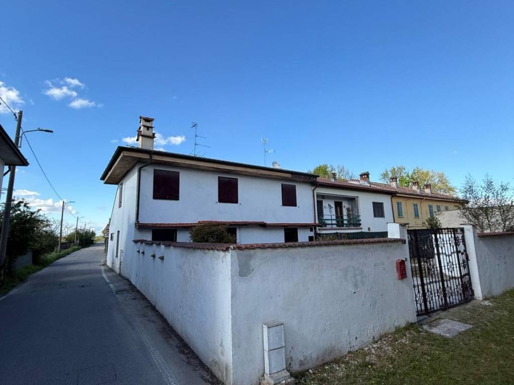 Villa a Gambolò in Via Vigevano - Foto 3