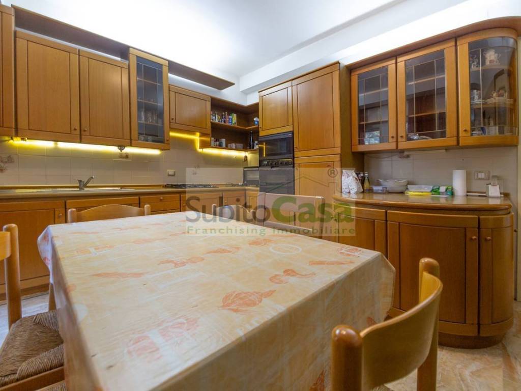 Appartamento a Chieti in Via Maestri Del Lavoro - Foto 2