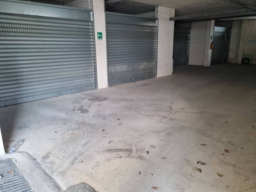 Box / garage a Carovigno in Via Colacavallo - Foto 4