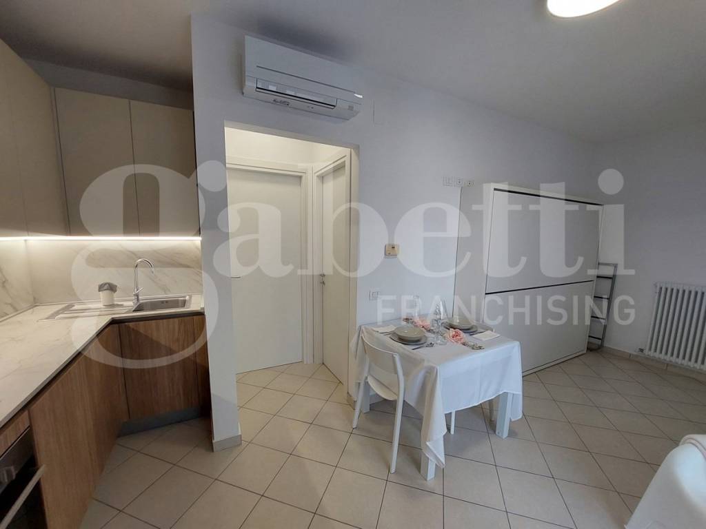 Appartamento a Alba adriatica in Via Ercole Falò, 25 - Foto 5