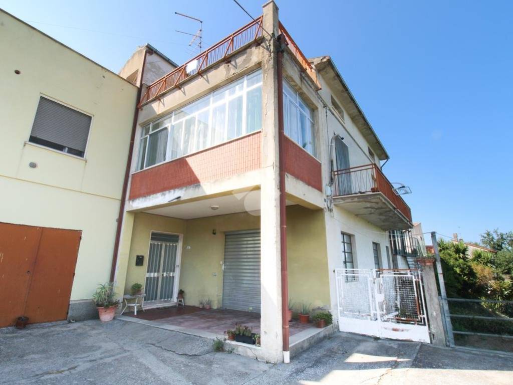 Casa indipendente a San vito chietino in Via Torrette, 44 - Foto 2
