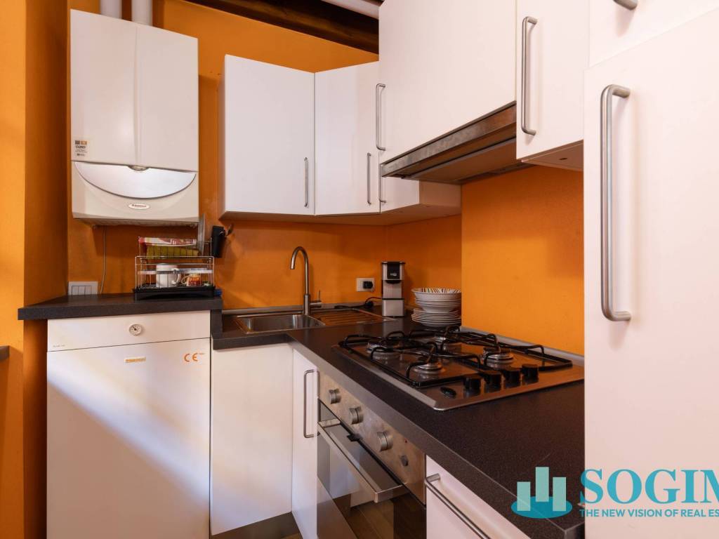 Appartamento a Como in Via Cinque Giornate - Foto 2