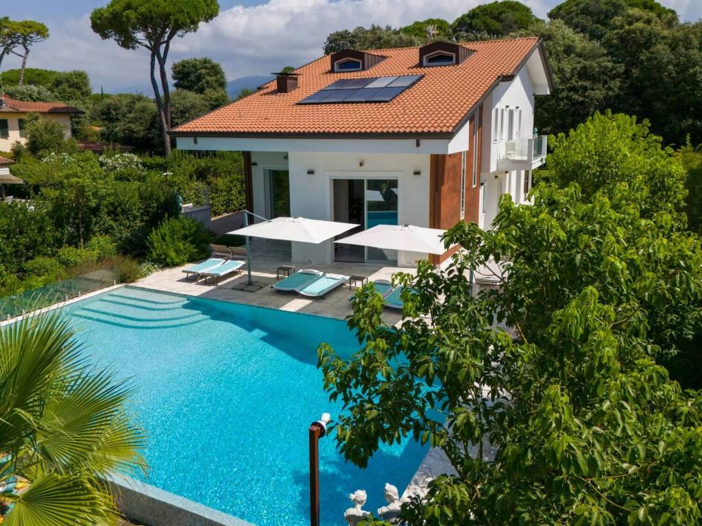 Villa a Pietrasanta in Via Toscana - Foto 2