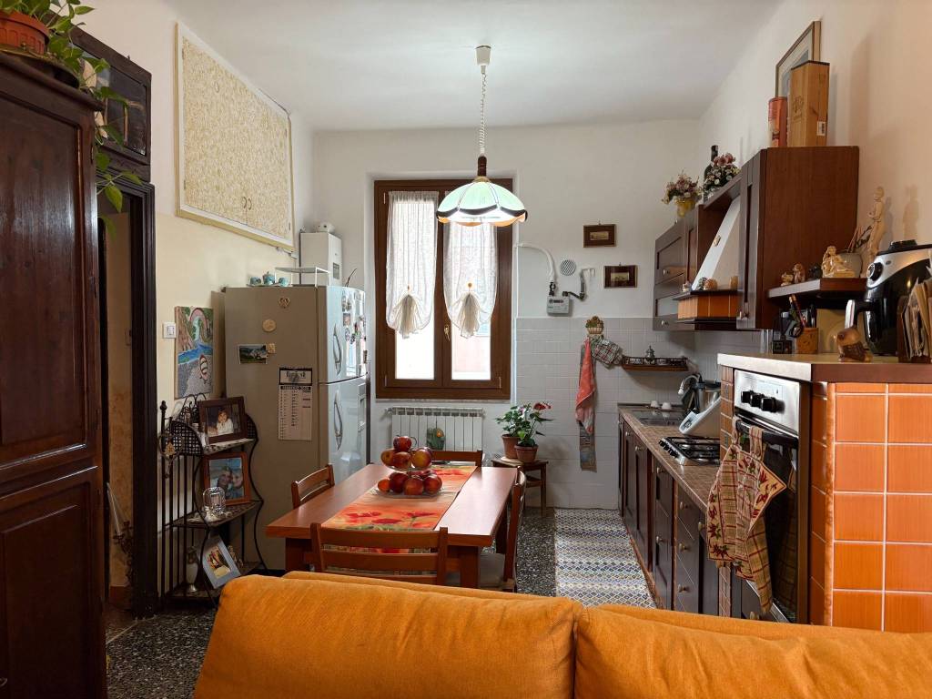 Appartamento a Genova in Via Borzoli - Foto 3