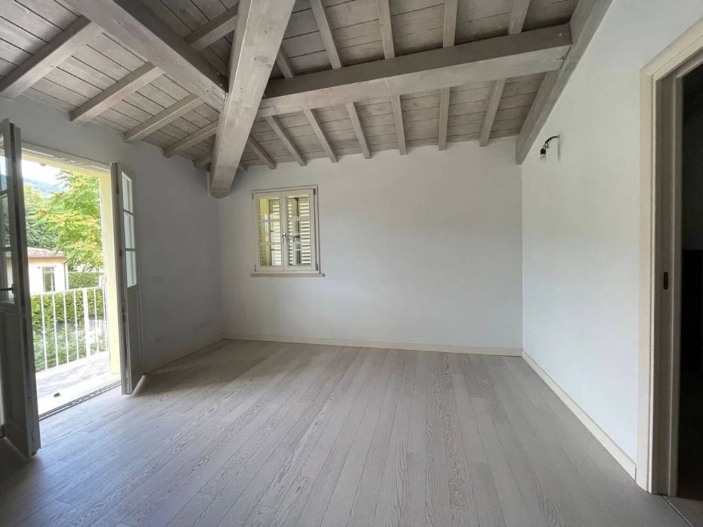 Villa a Pietrasanta in Via I Maggio - Foto 5