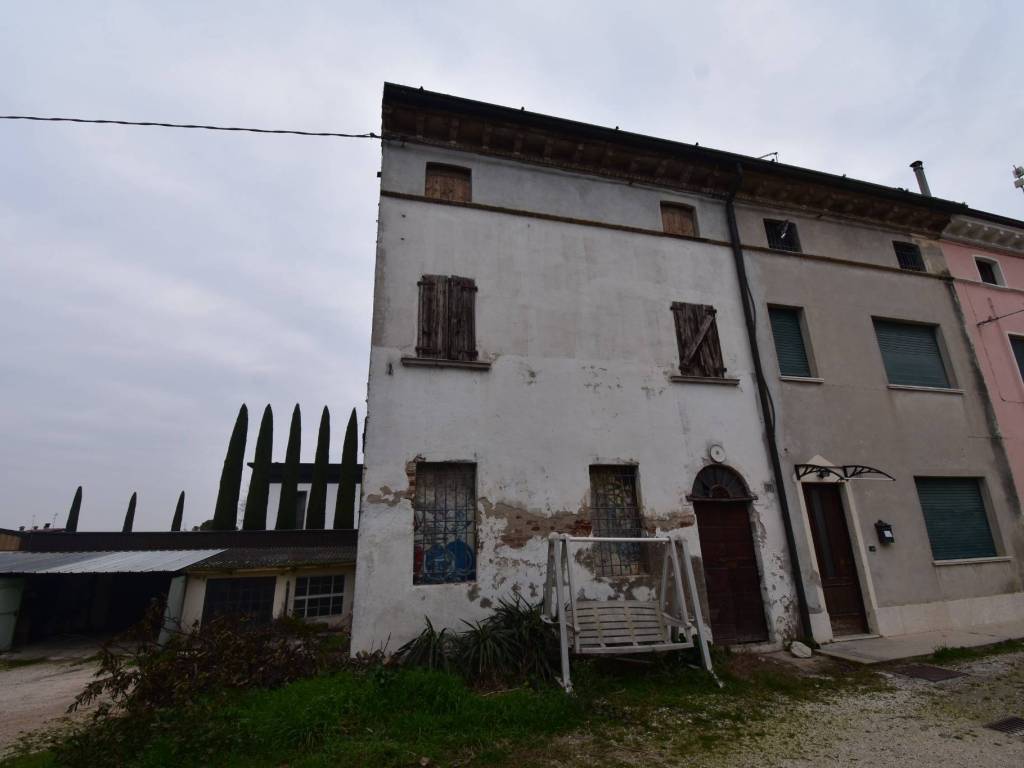 Casa indipendente a Casaloldo in Via Roma, 21 - Foto 2
