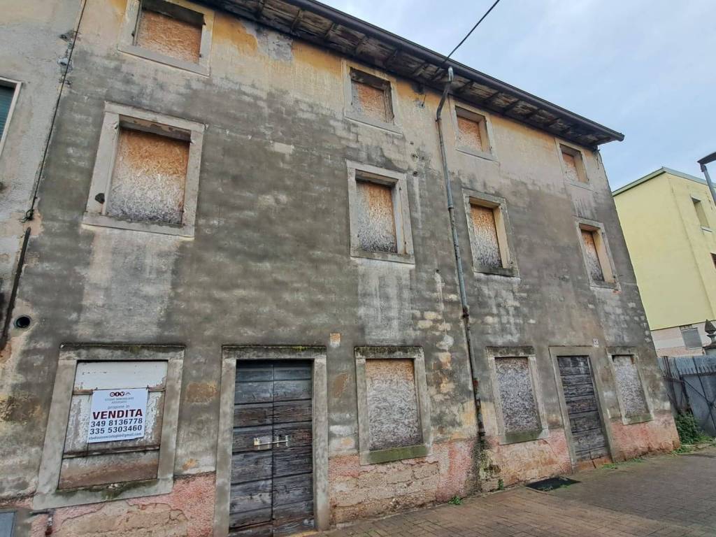 Casa indipendente a Sommacampagna in Via Scuole - Foto 5