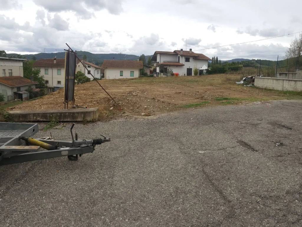 Terreno a Città di castello in Bivio Di Lugnano S.N.C. - Foto 2