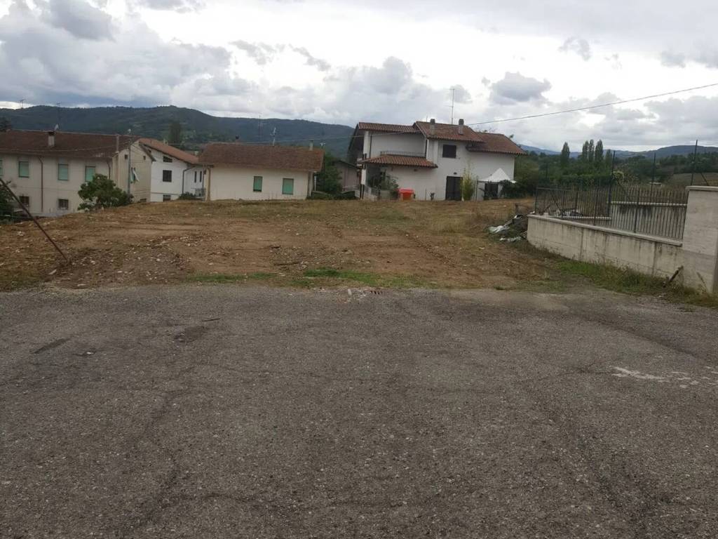 Terreno a Città di castello in Bivio Di Lugnano S.N.C. - Foto 5
