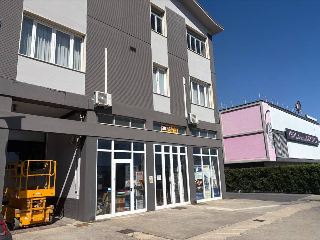 Palazzo / stabile a Aprilia in Strada Regionale Pontina - Foto 4